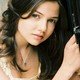 Voir les photos de Danielle Campbell sur bdfci.info